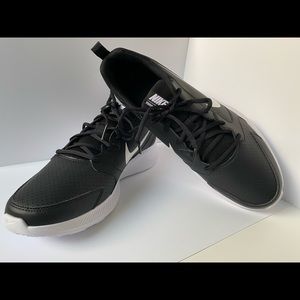 Nike Todos (Running Shoes)